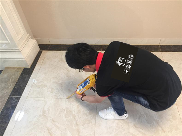 美縫好不好？瓷磚用勾縫劑還是美縫劑